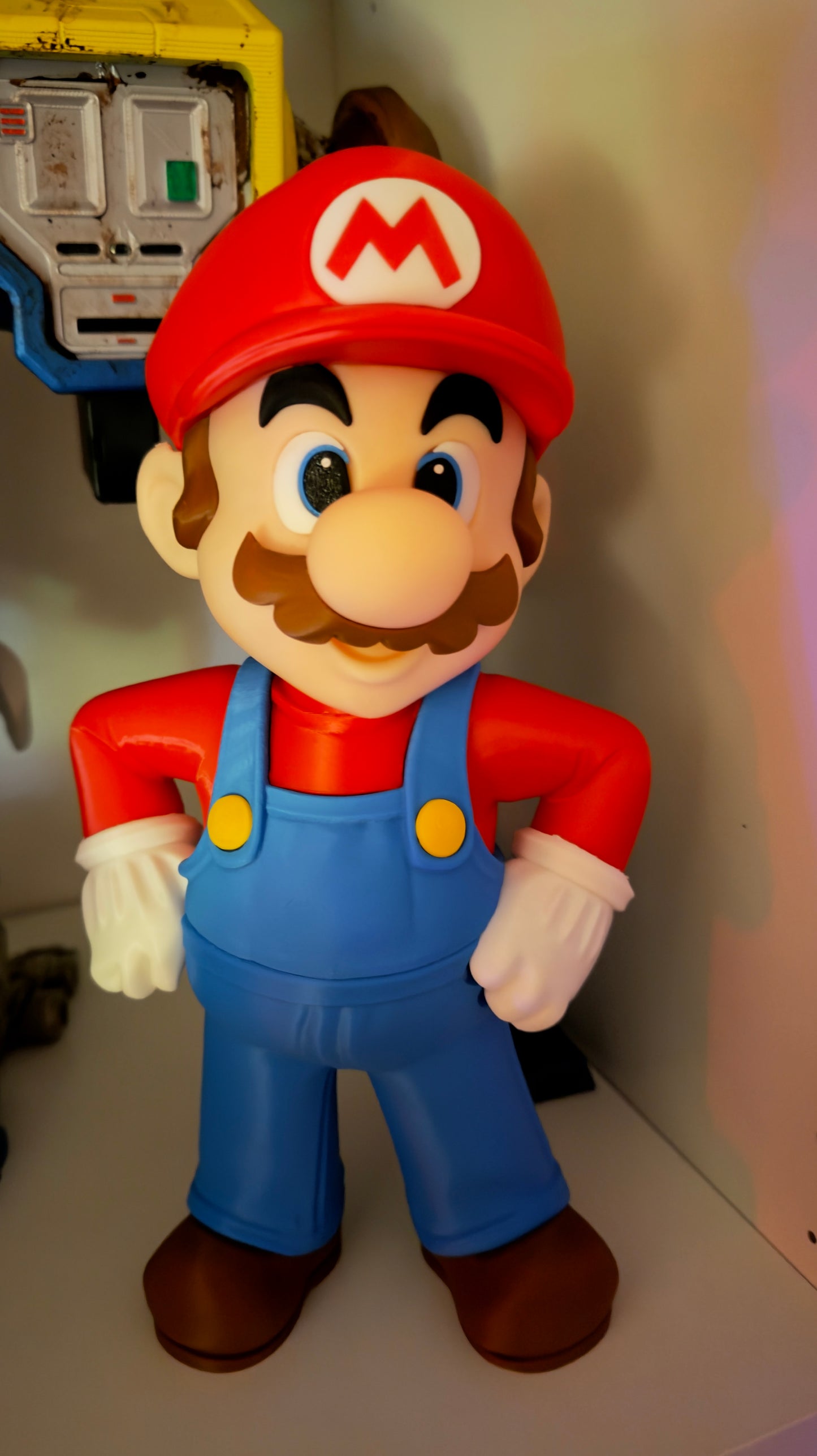Super Mario Figure